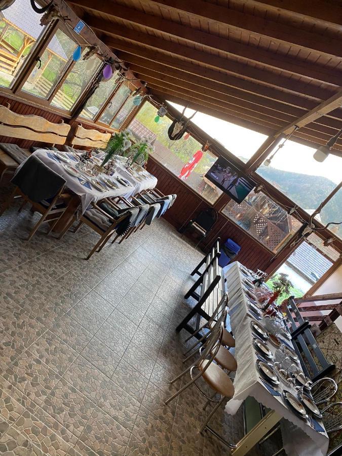הוילה Dragoslavele Casa Alesi מראה חיצוני תמונה